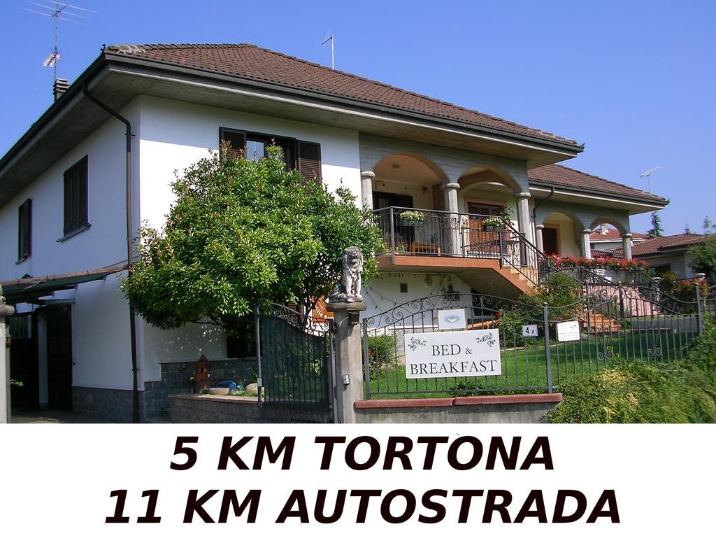 Villa Dei Romaniani Villaromagnano ภายนอก รูปภาพ