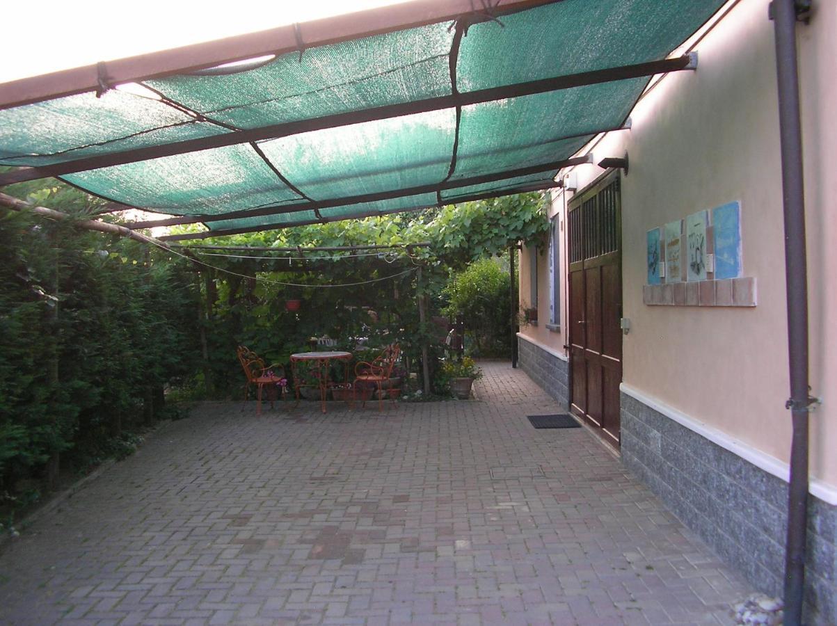Villa Dei Romaniani Villaromagnano ภายนอก รูปภาพ